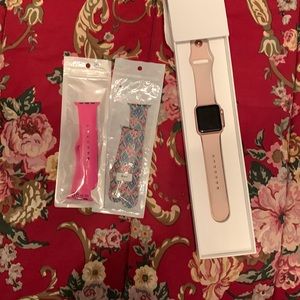 Apple Watch series 1 bundle with 2 bands